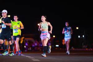 BIB: 4539, 2285, 46741
                            <button type="button" onclick="openModal(23027593)" class="btn btn-primary btn-sm float-right btn-popup" data-toggle="modal" data-target=".modal-high-quality">
                        <i class="fas fa-shopping-cart"></i> Add to Cart
                    </button>
                                            <button type="button" onclick="isThisMe(23027593, true)" class="btn btn-success btn-sm float-right btn-popup btn-isme hidden" data-toggle="tooltip" data-placement="bottom" title="นี่คือรูปของคุณใช่ไหม คลิกที่นี่เพื่อเอาเข้าอัลบั้ม">
                        <i class="fas fa-plus"></i> Add to album
                    </button>
                    <button type="button" onclick="isThisMe(23027593, false)" class="btn btn-warning btn-sm float-right btn-popup btn-isnotme hidden">
                        <i class="fas fa-ban"></i> Remove from album
                    </button>